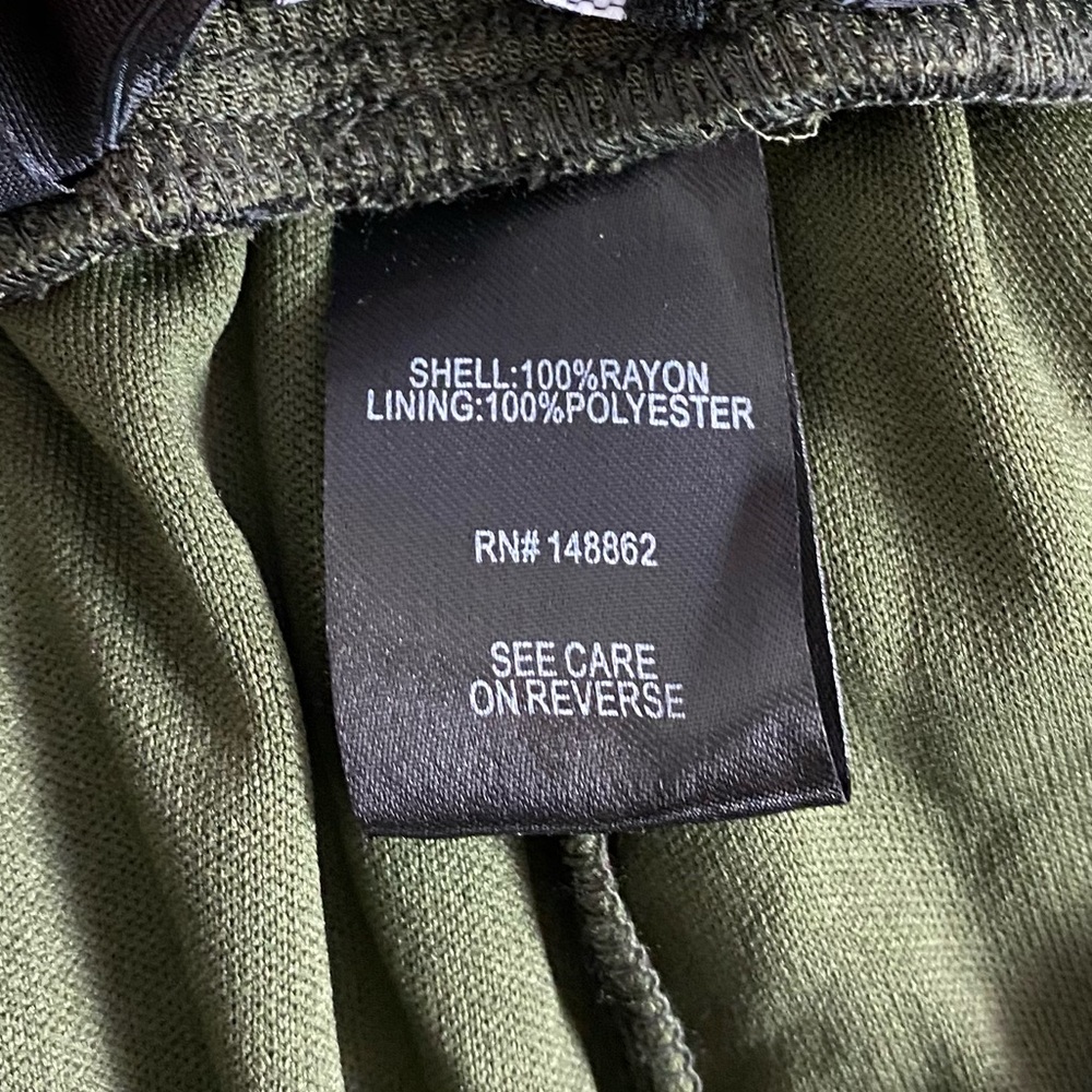 SOLD! Torrid Olive Crinkled Gauze Culotte Pants - Picture 8 of 9